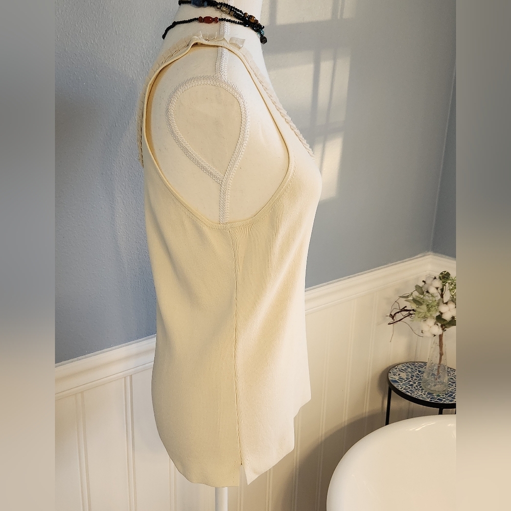 Creme Camisole - Picture 2 of 13